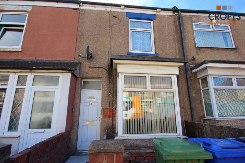 Property photo 1 of 8 Front