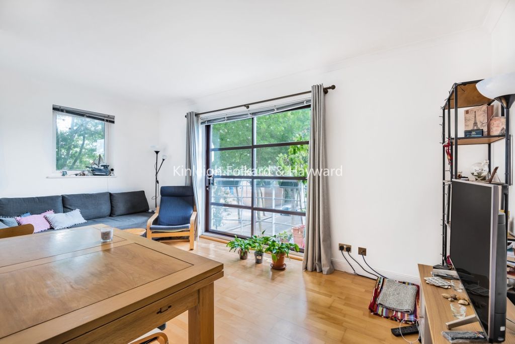 Property photo 1 of 4 97748256-4413-4d1d-9