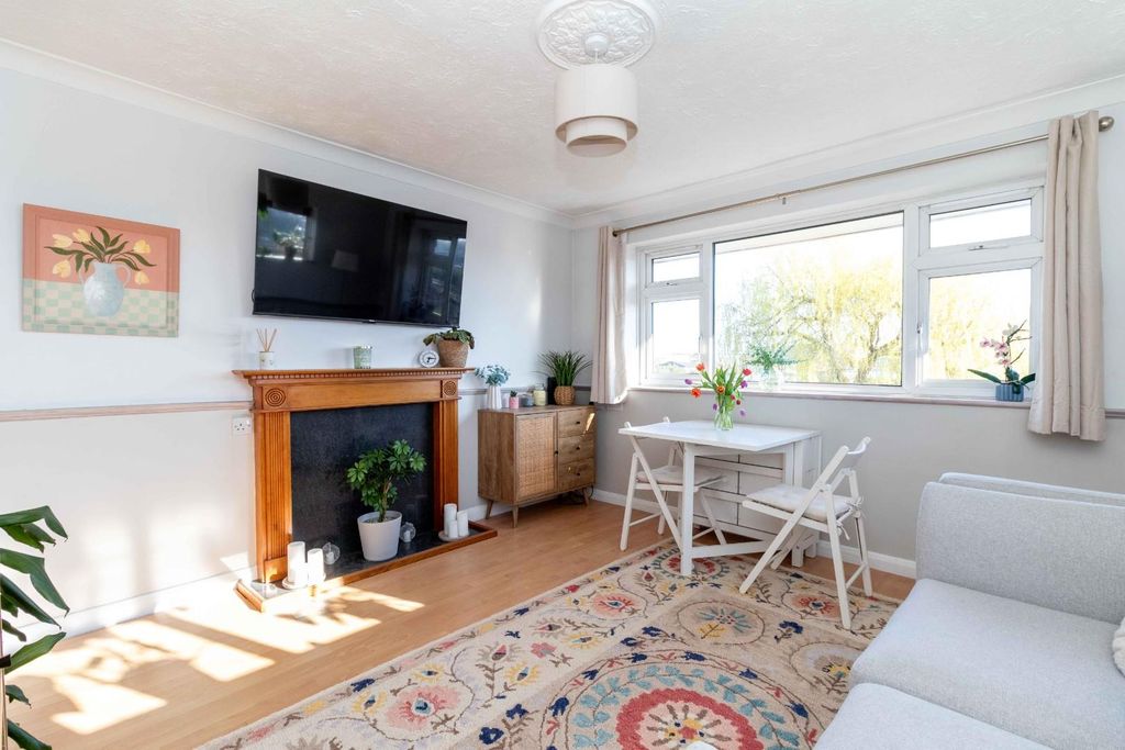 Property photo 2 of 17 Wilfred-10.Jpg