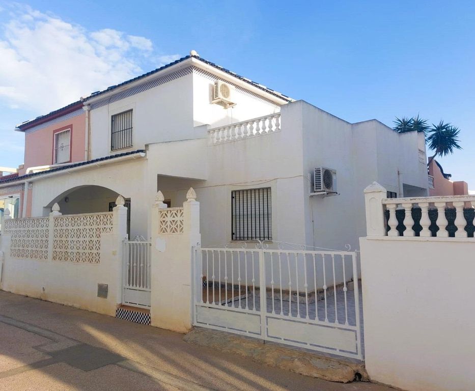 Property photo 1 of 23