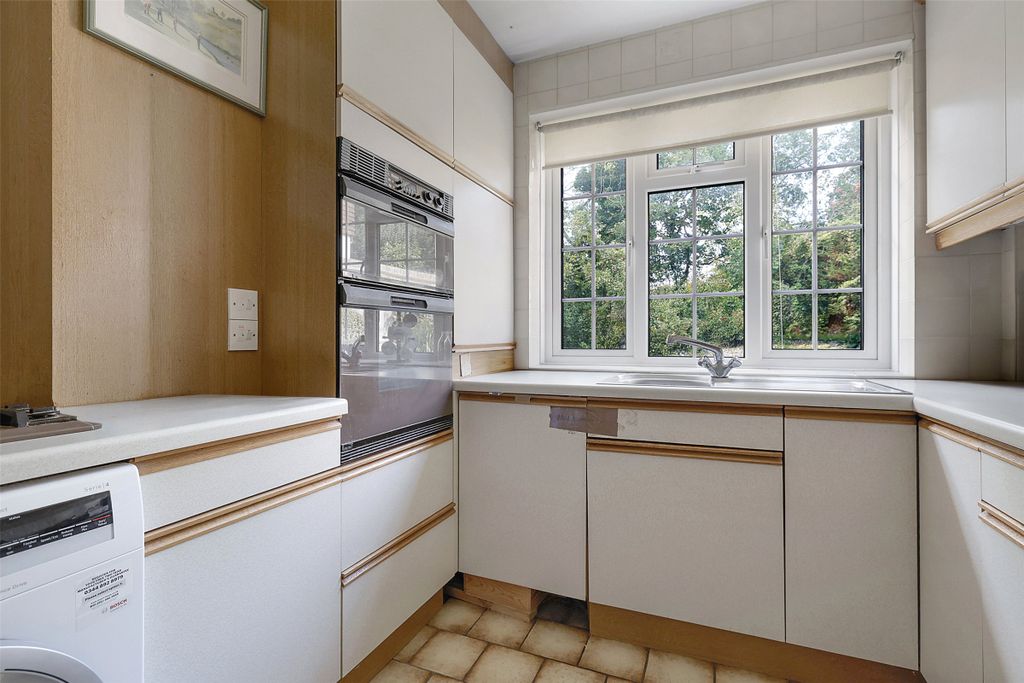 Property photo 3 of 14 Picture No. 09