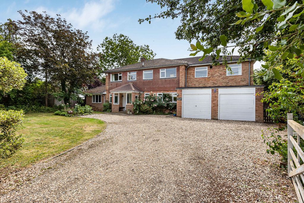 Property photo 1 of 43