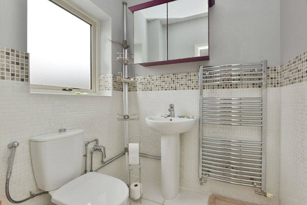 Property photo 2 of 19 Photo