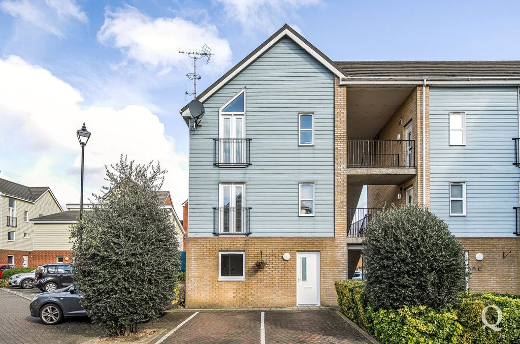 Property photo 1 of 18 8E69Aab2-60A1-4Da...