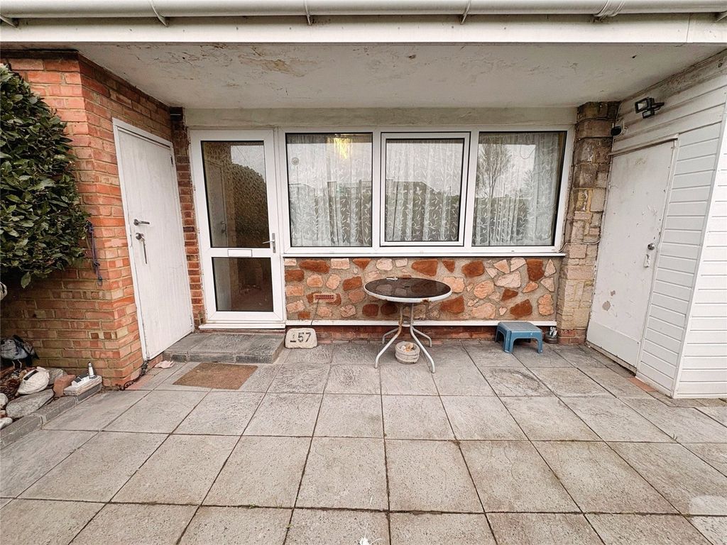 Property photo 2 of 23 Picture No. 27