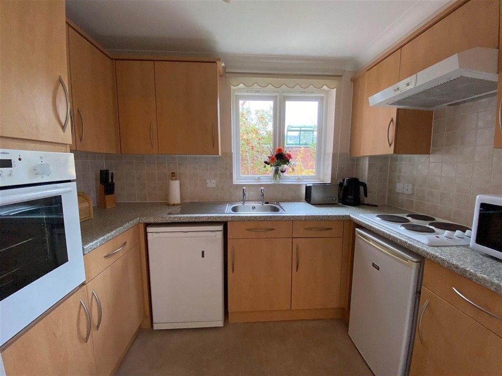 Property photo 3 of 16