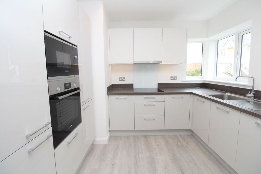 Property photo 2 of 13 Whatsapp Image 2026-04-21 At 13.52.58 (1).Jpeg