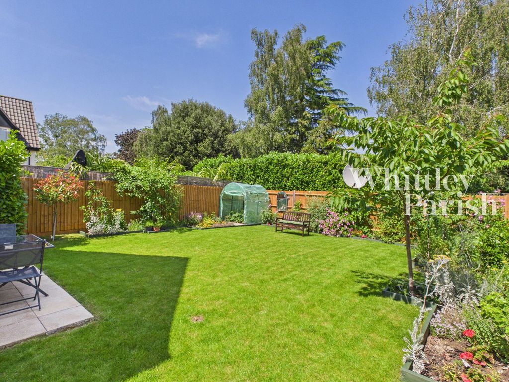 Property photo 2 of 26