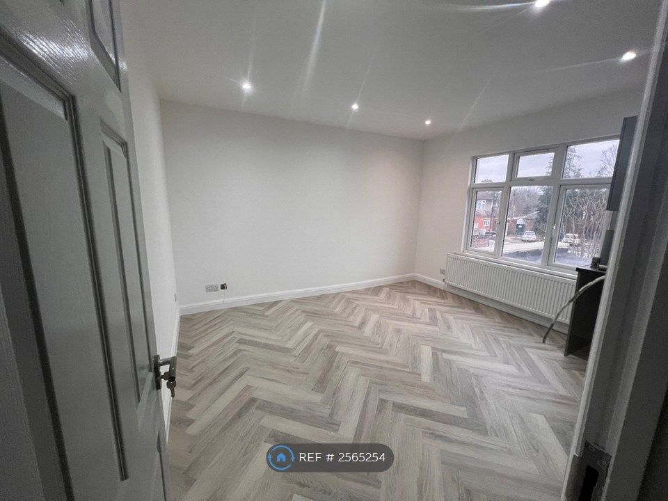 Property photo 1 of 4