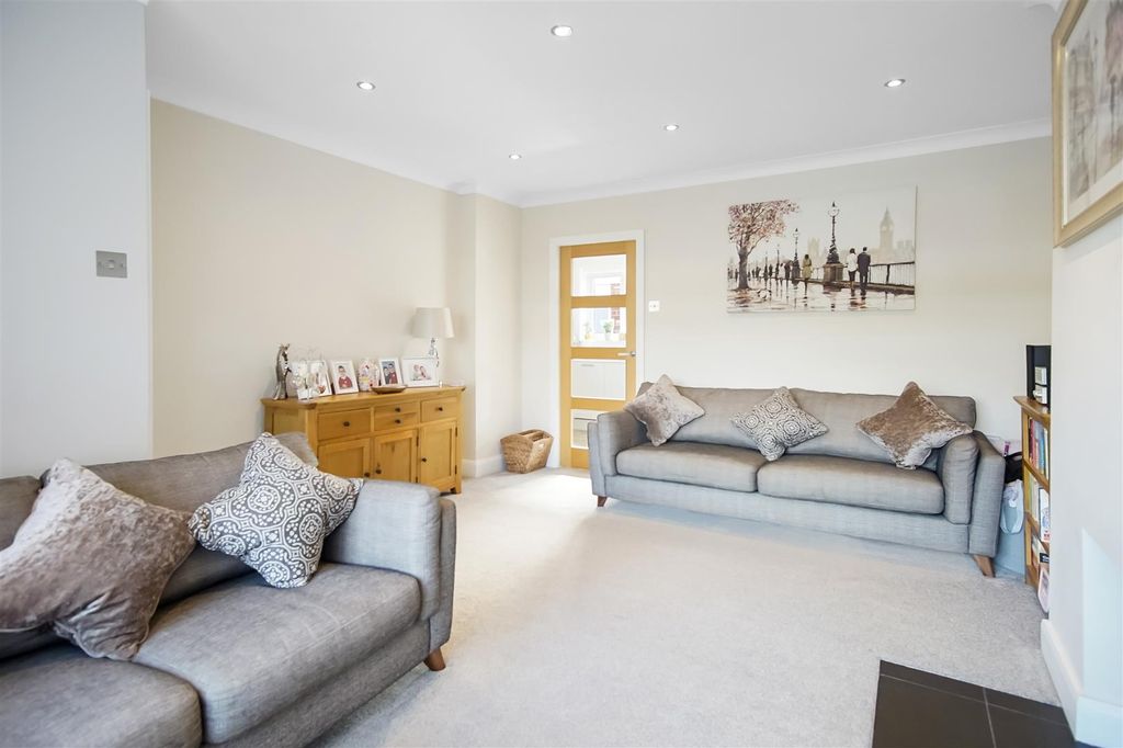 Property photo 2 of 11 Dsc04257.Jpg