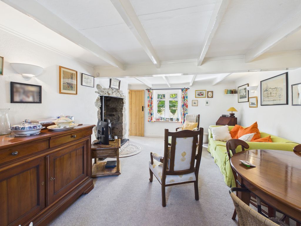 Property photo 3 of 12 Lounge/Diner