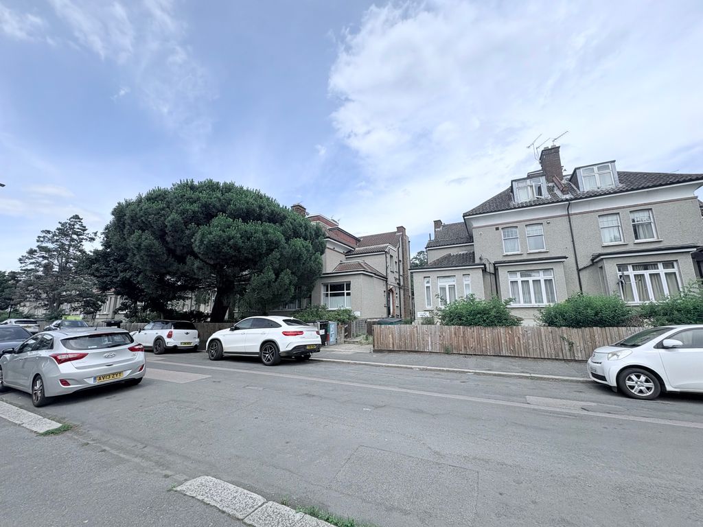Property photo 1 of 16 Img_6749