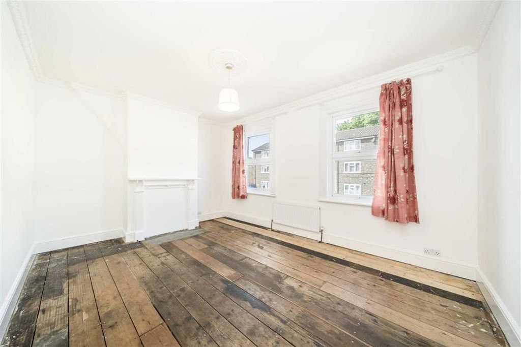 Property photo 3 of 8
