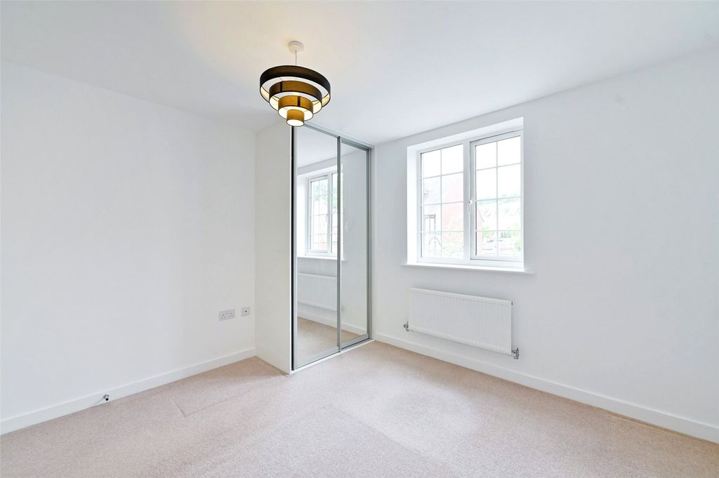 Property photo 2 of 10 Picture No. 04
