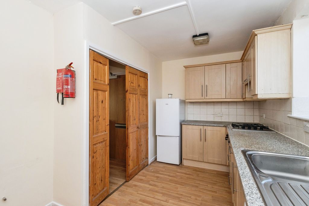 Property photo 3 of 17 Photography