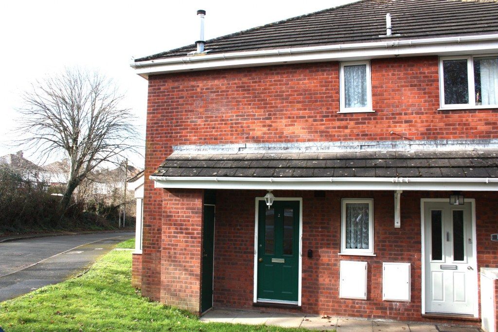 Property photo 1 of 7 Front View