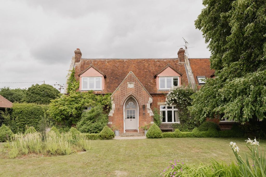 Property photo 2 of 38