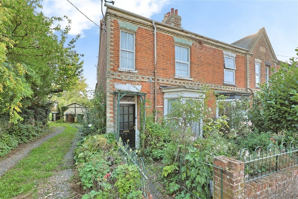 Property photo 1 of 5