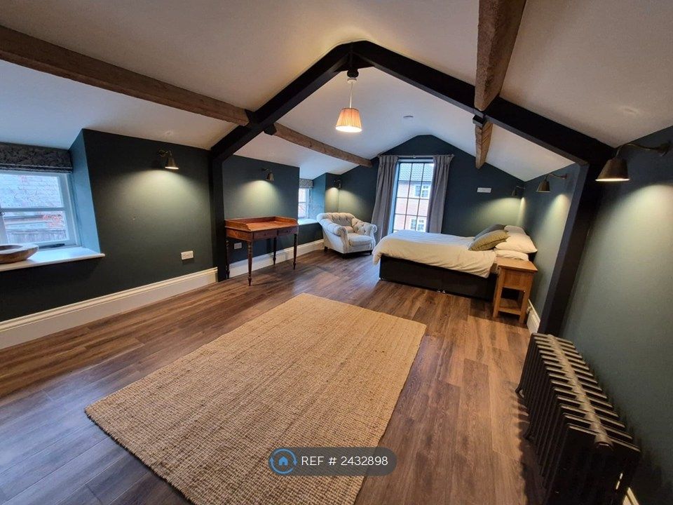 Property photo 1 of 4