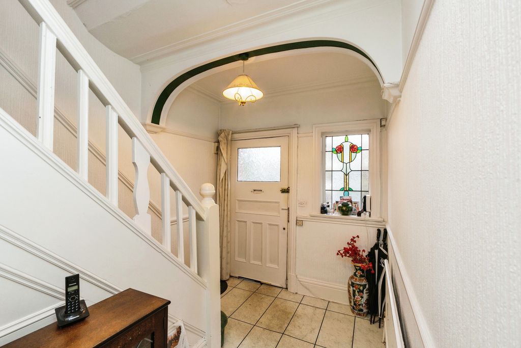 Property photo 2 of 15 Photography