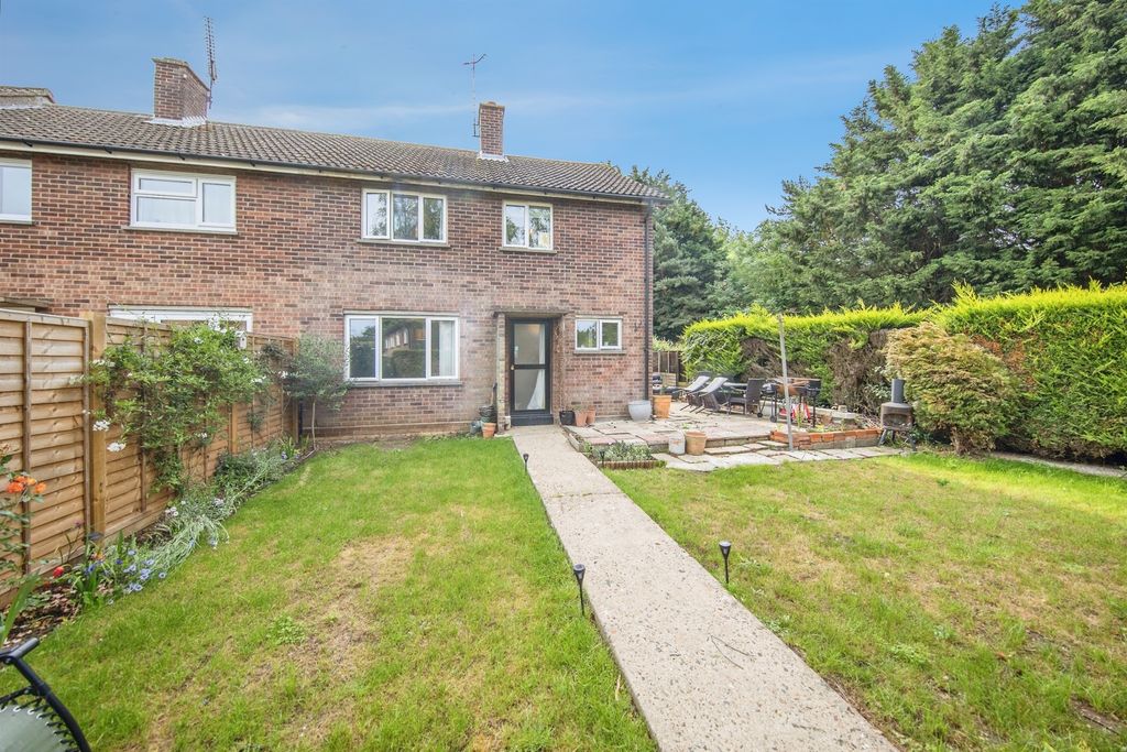 Property photo 1 of 17