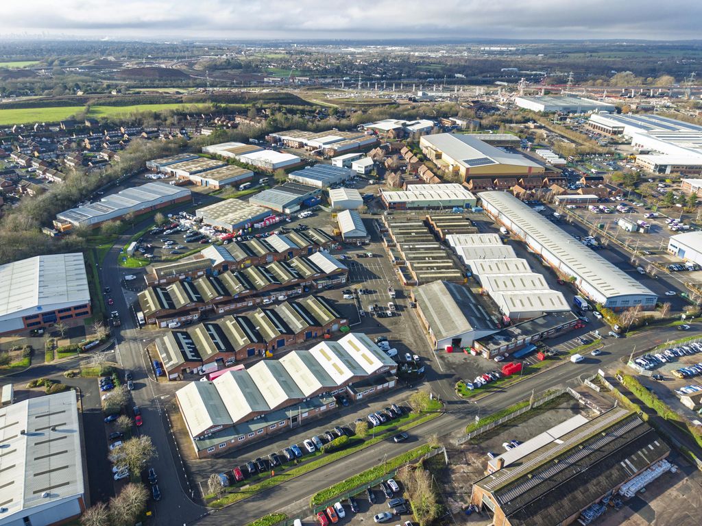 Property photo 1 of 5 Iw-160126-Ca-003-Park.Jpg