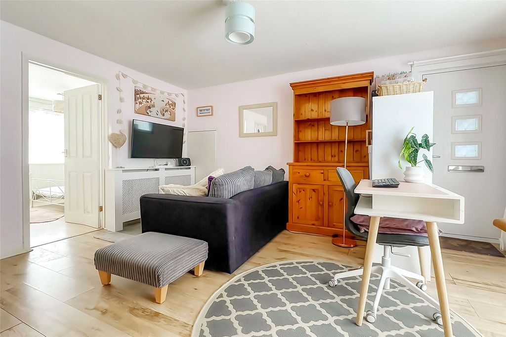 Property photo 2 of 14 Picture No. 44