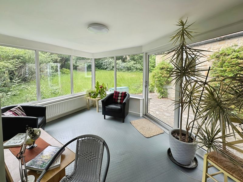 Property photo 2 of 15 Photo 16