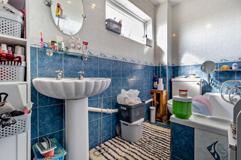 Property photo 3 of 11