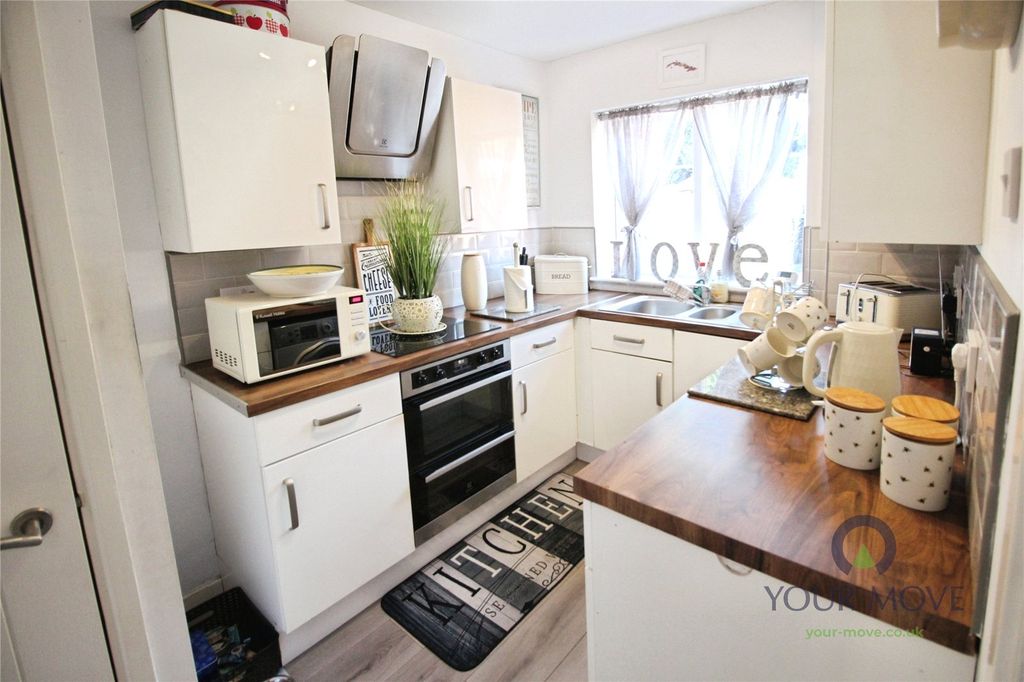 Property photo 3 of 10 Picture No. 04