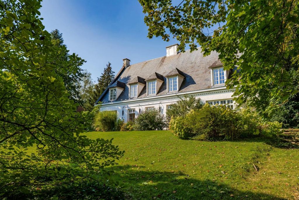 Property photo 1 of 29