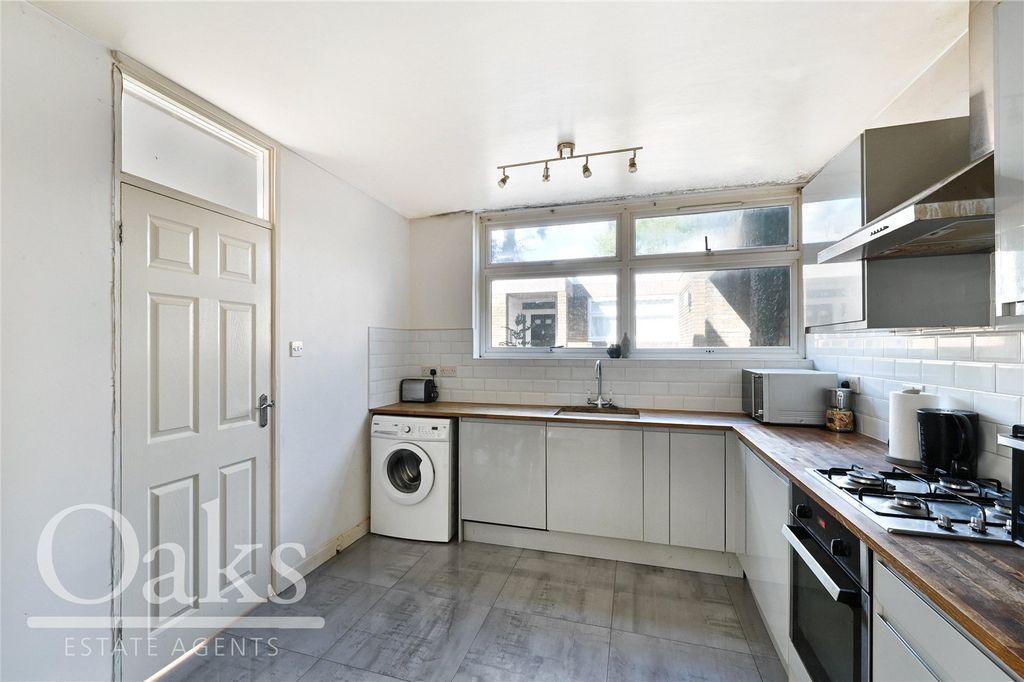 Property photo 2 of 12 Picture No. 06