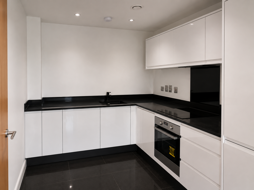 Property photo 3 of 5 Kitchen