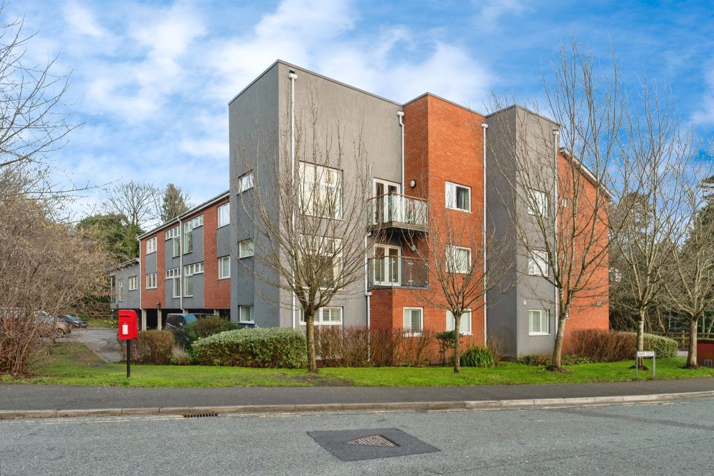 Property photo 1 of 15