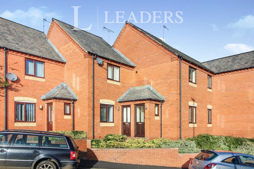 Property photo 1 of 10 External Front