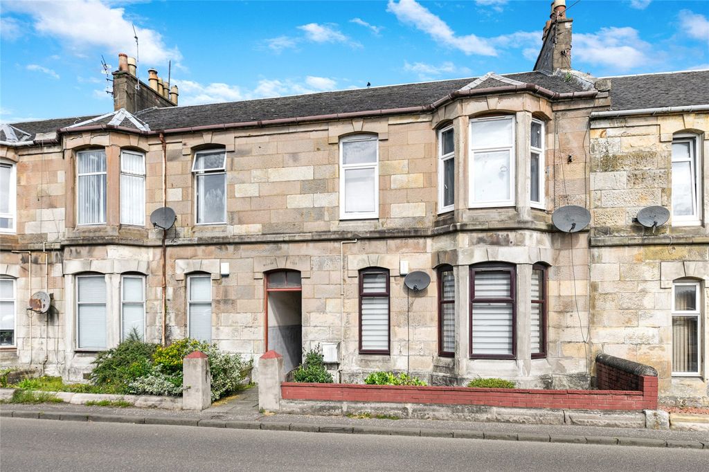 Property photo 1 of 10 Front