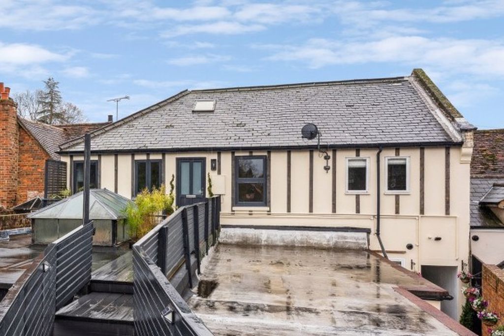 Property photo 1 of 14 Photo 15