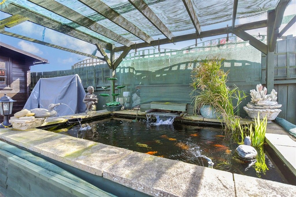 Property photo 3 of 15 External Lifestyle Photograph