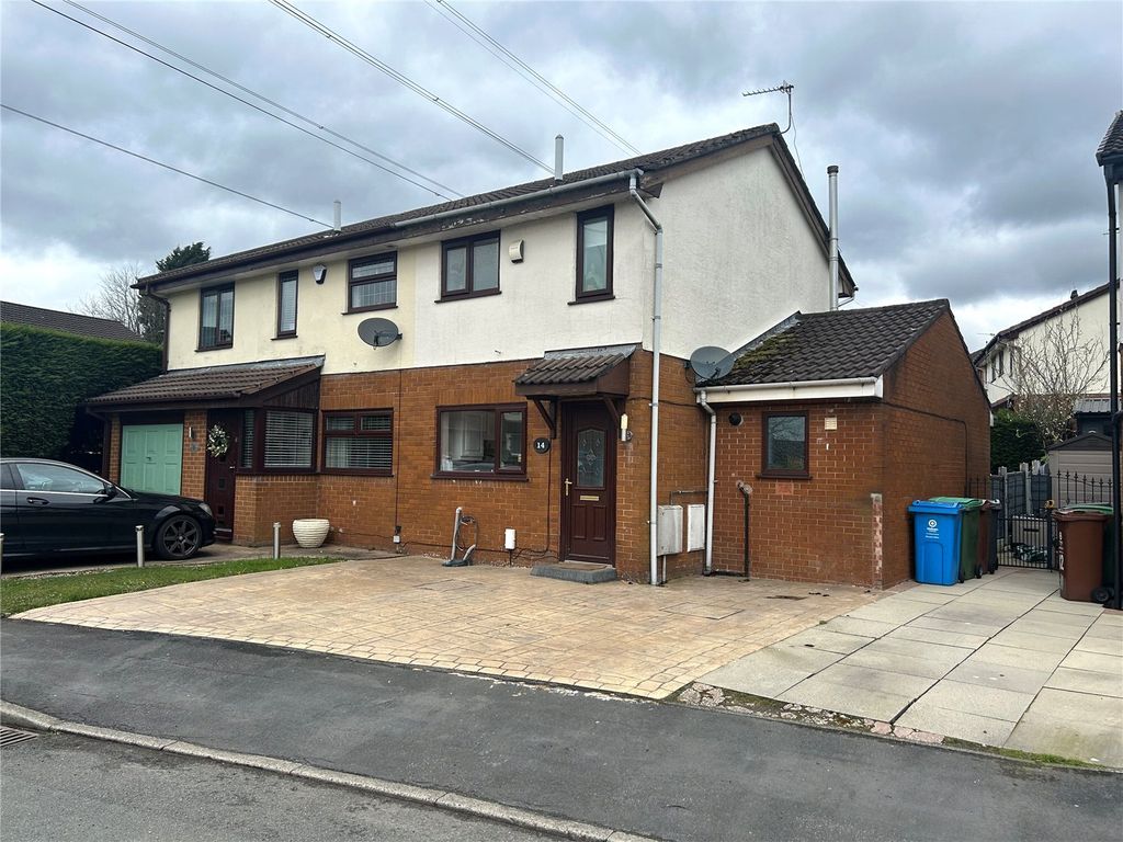 Property photo 1 of 15 External