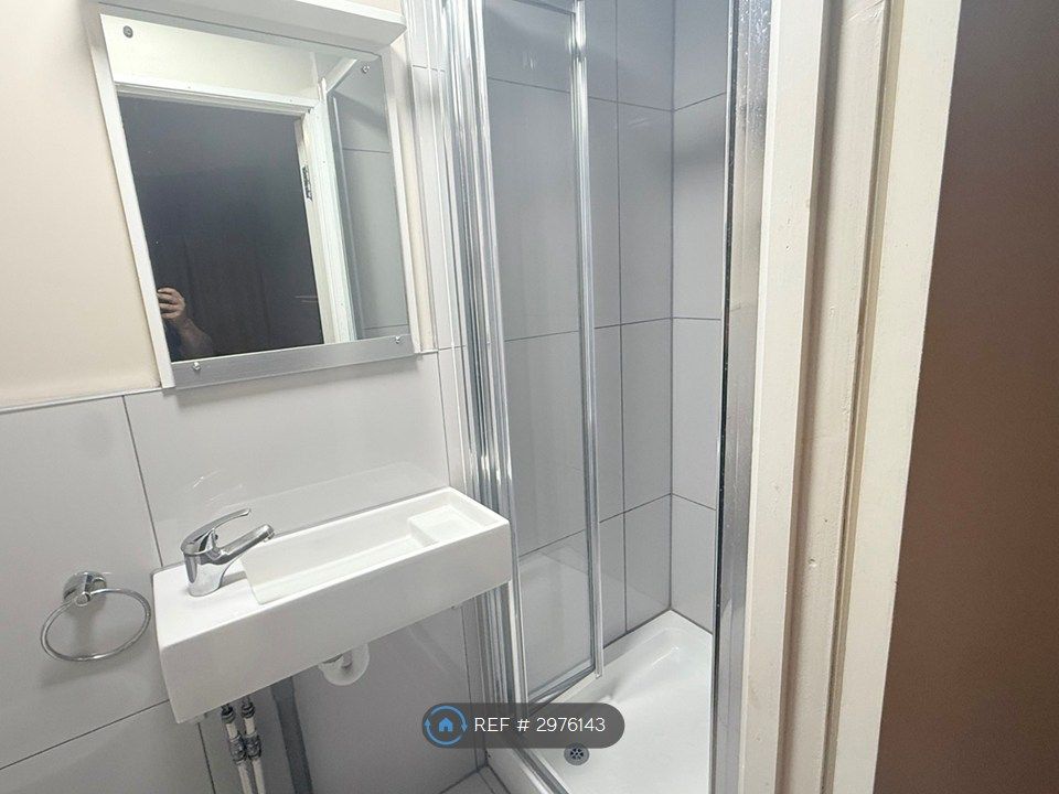 Property photo 3 of 3