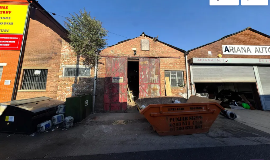 Property photo 1 of 3