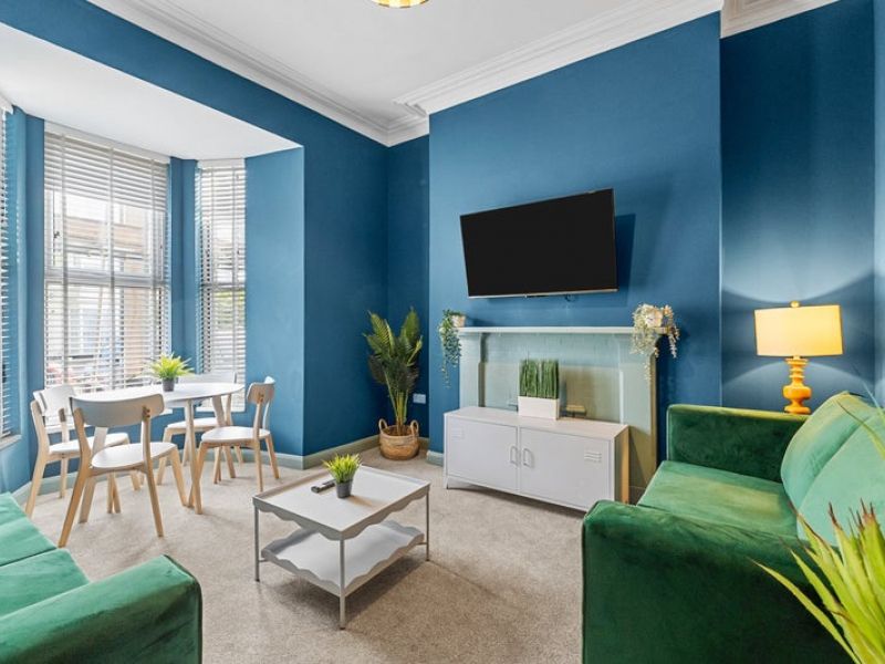 Property photo 2 of 7