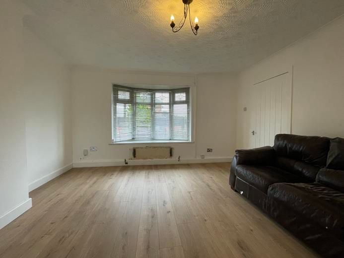 Property photo 2 of 10 Image