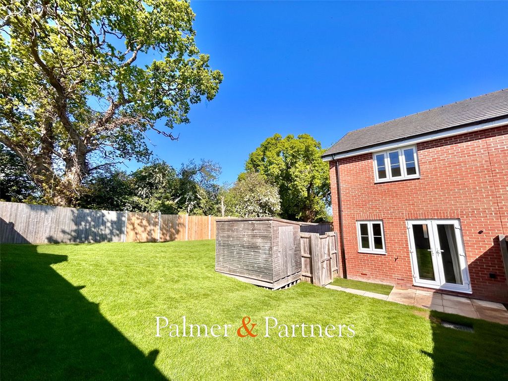 Property photo 3 of 16 Picture No. 11