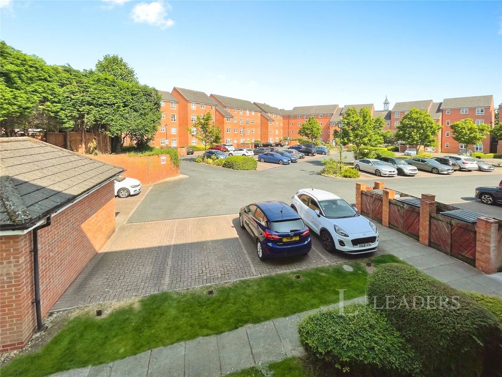 Property photo 3 of 10 Picture No. 06