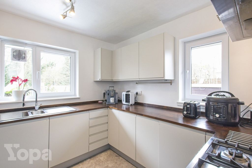 Property photo 2 of 20 Photo #2