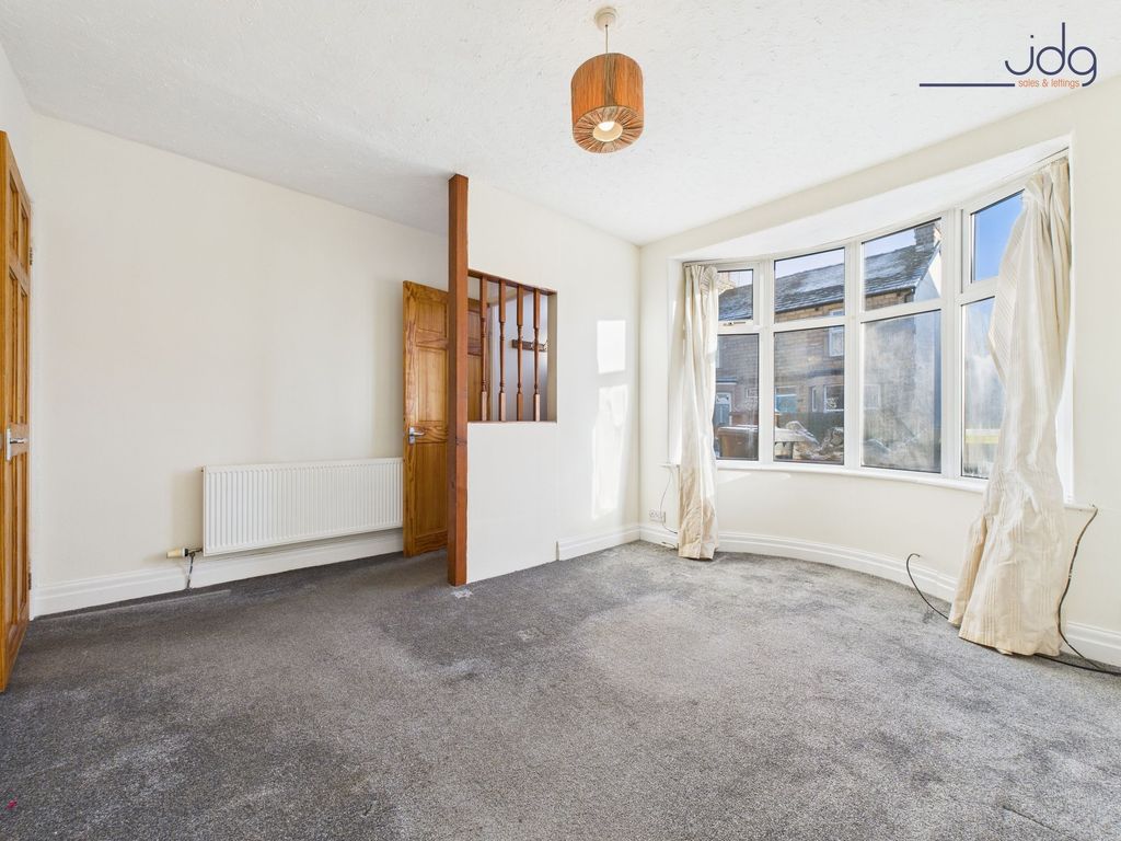 Property photo 2 of 10 Living Room