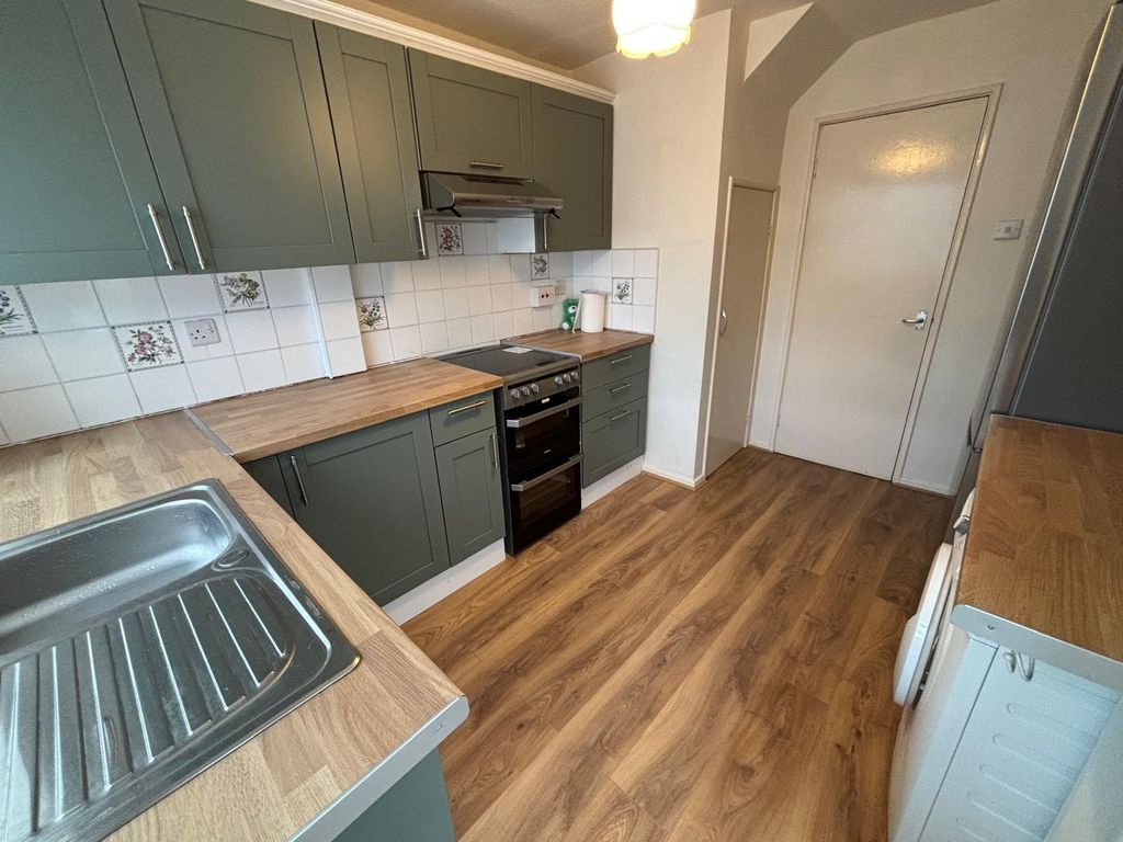 Property photo 1 of 9 Image