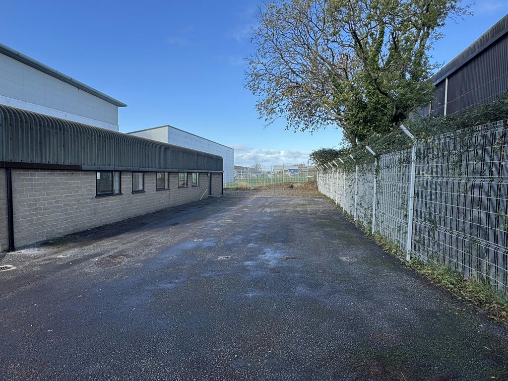 Property photo 2 of 13 Img_0667.Jpg