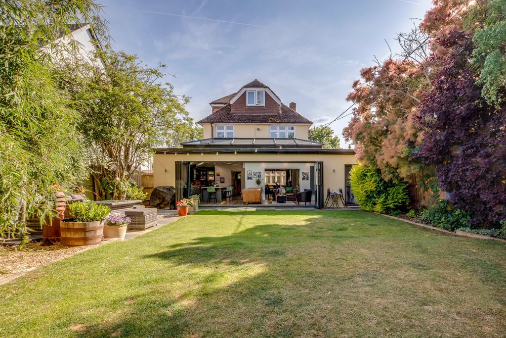 Property photo 1 of 15